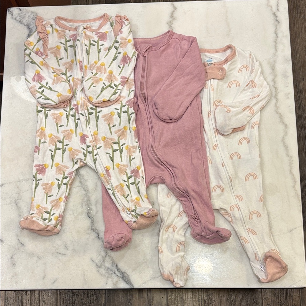 Cloud Island Pink and White Kids Footies Set